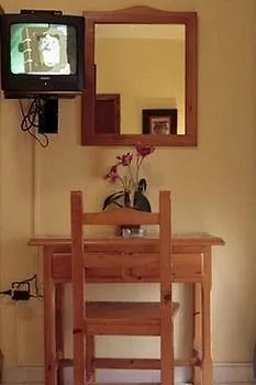 Hostal La Calzada Tarifa