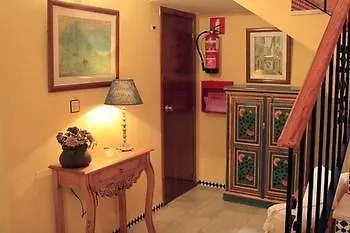 Hostal La Calzada Tarifa 0*,